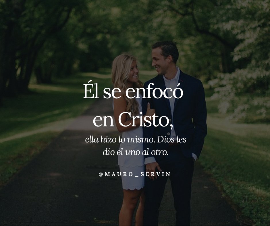mauro_servin's tweet photo. Él se enfocó en Cristo, ella hizo lo mismo.
Dios les dio el uno al otro. https://t.co/IxPwu3z0P3