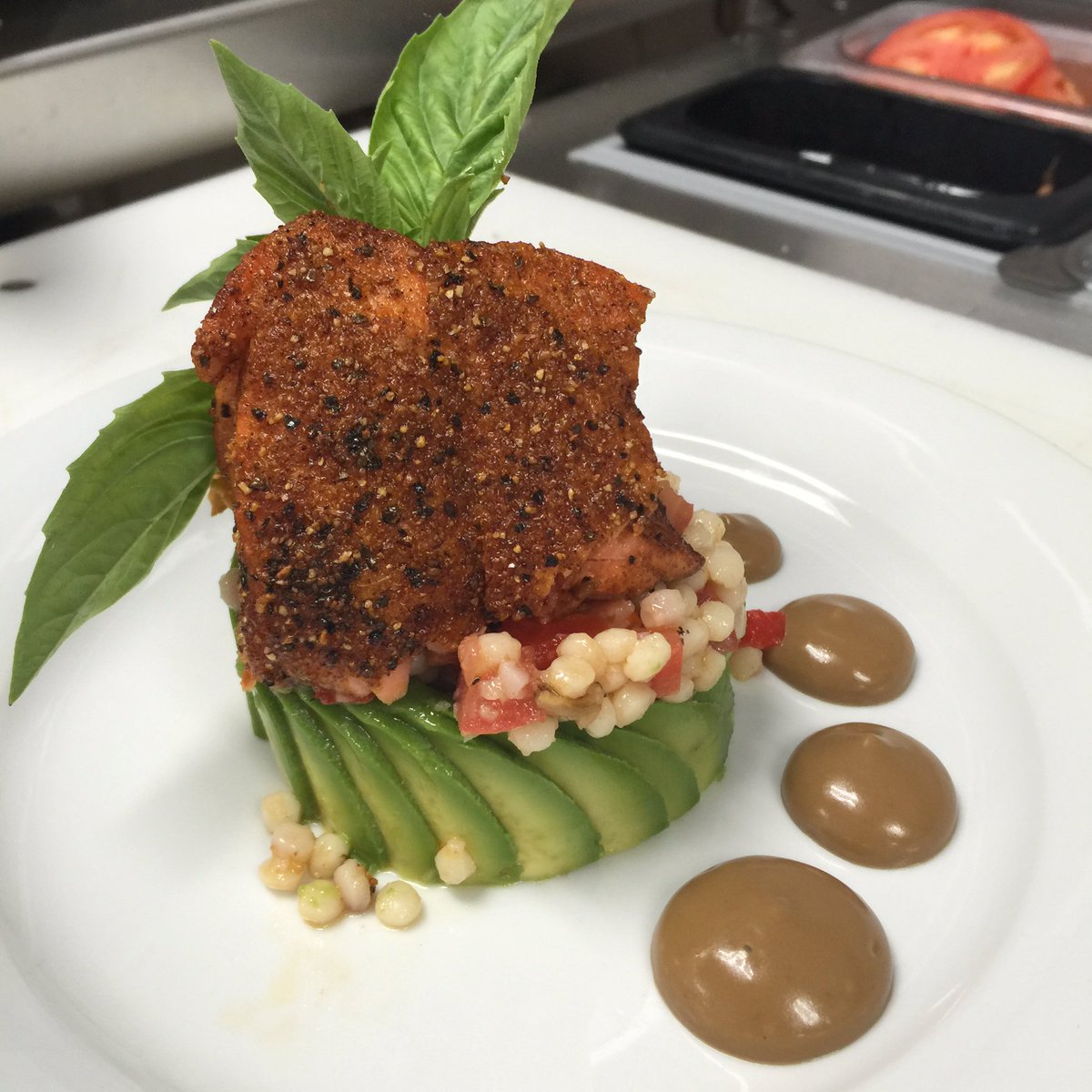 shelbyswest's tweet photo. Blackened salmon salad https://t.co/W8qtbQGzg2