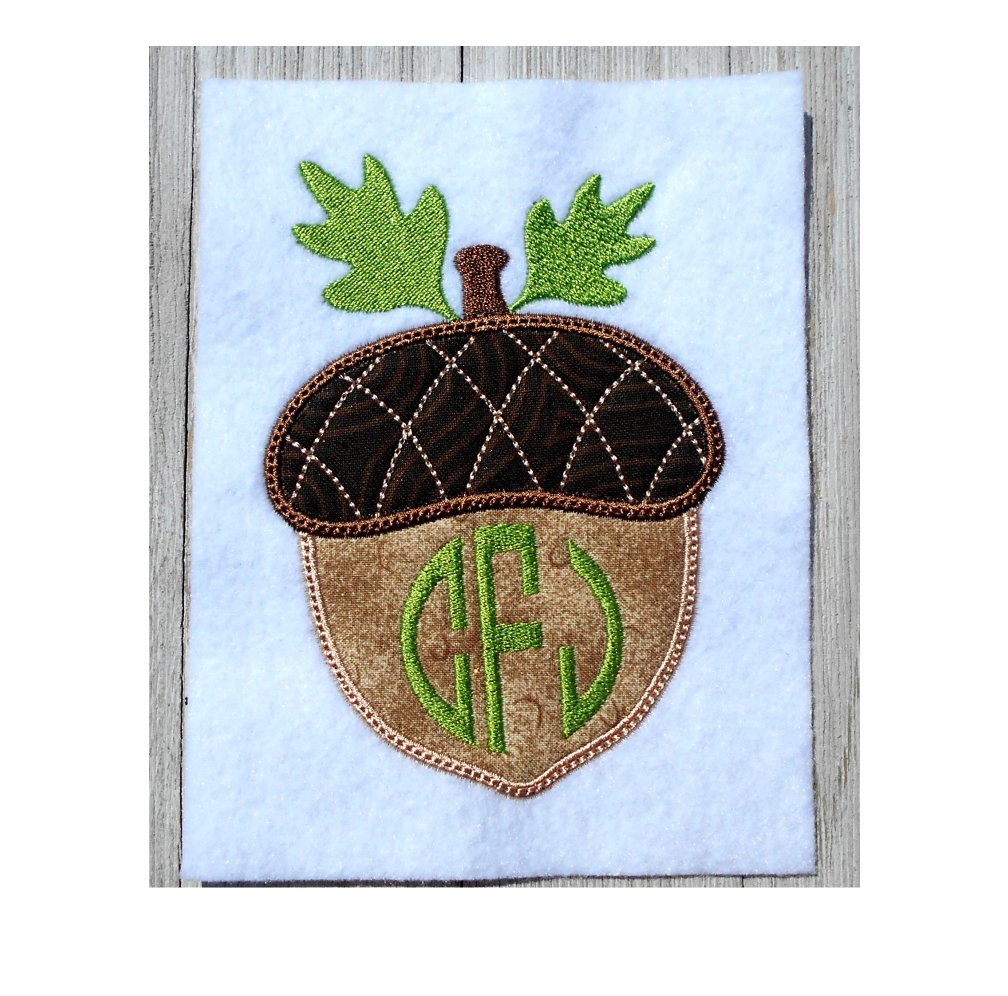 Adelaidescorner's tweet photo. https://t.co/urTFXckQdc
#embroidery #autumn #acorn #applique #monogramframe https://t.co/822Bvda9my