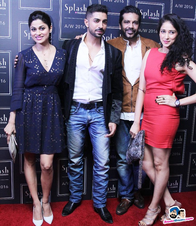BollywoodStuff's tweet photo. @ShamitaShetty @RockyStarWorld @deepeshofficial at the Splash Fashion AW16 Collection Launch https://t.co/FoCuF4lMWk