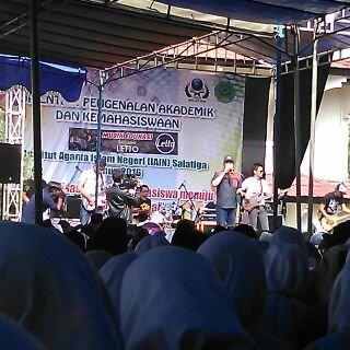 SriHand30111487's tweet photo. #opakdemaiainsalatiga @DEMA_IAIN_S #letto @mwazirj https://t.co/PHLKJFRjrA