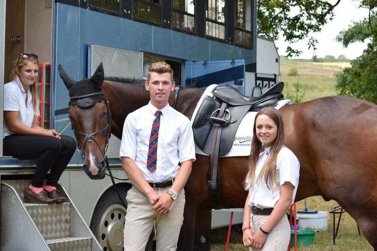 TGEventing's tweet photo. Thank you to my fab sponsor @PayrollsUKltd for these photos from @HommeHouseHorse Trials! https://t.co/YU3zARgfBt