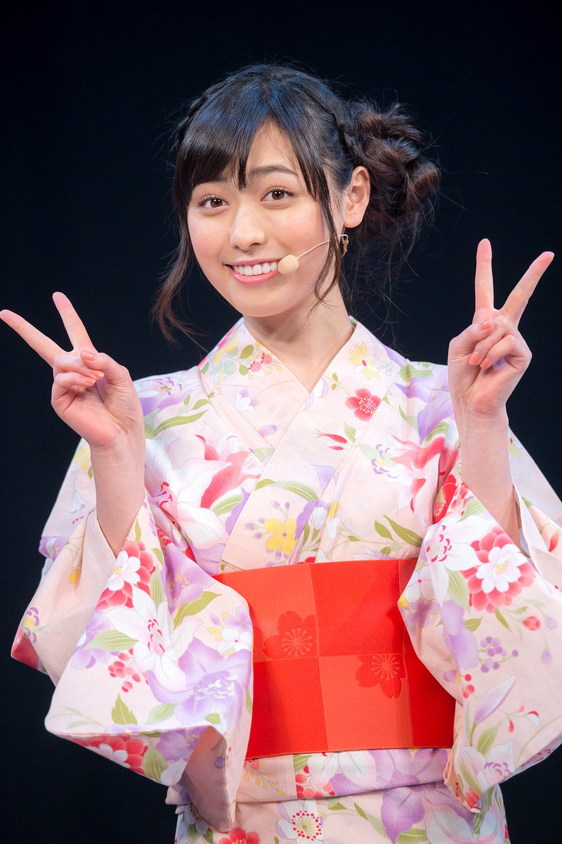 【新版】「音夏祭」SE（特別版）福原遥 掲載2ページ（ストレート）#6194 福原遥さん 2016/8/21 音夏祭 研音ガールズイベント 1部 品川プリンス