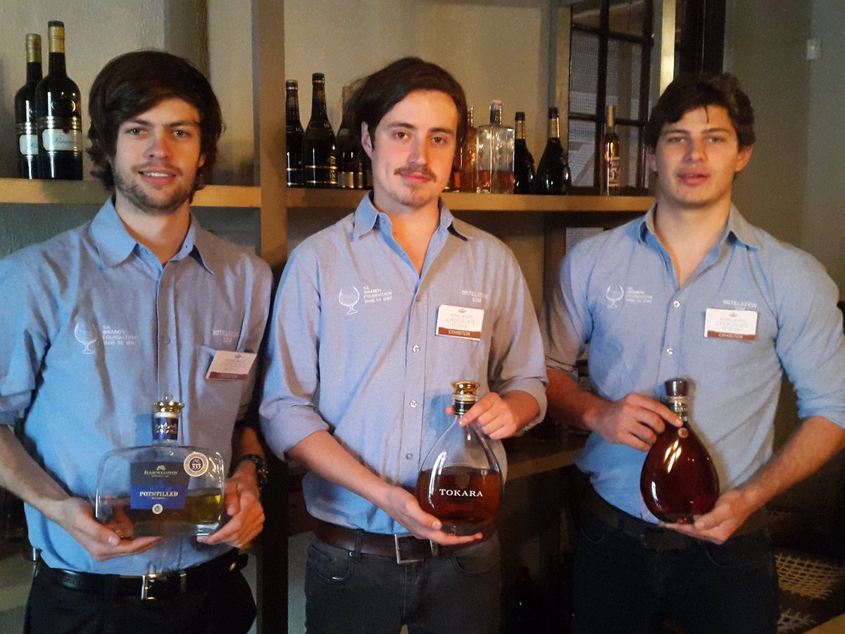 This. And chocolate. The Winelands Chocolate Festival at <a href="/Blaauwklippen/">Blaauwklippen Wines</a> #LoveBrandy <a href="/WChocFest/">WChoc Festival</a>