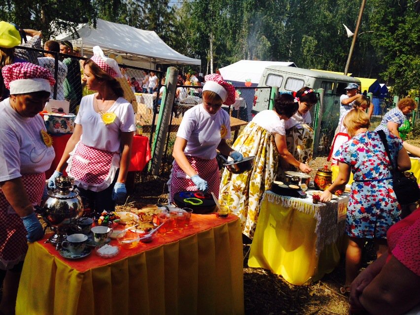 Сенгилей отмечает 350-летие. Фотообзор: блины, танцы, ярмарка