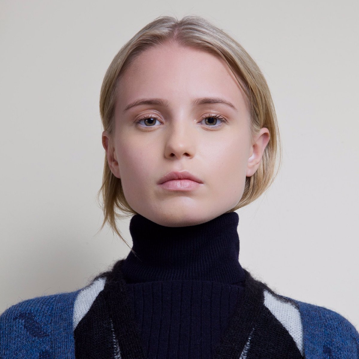 Here at HC, we've compiled a roundup of sweaters to set you up for Autumn, thank us later ✨ bit.ly/2bGA4aV