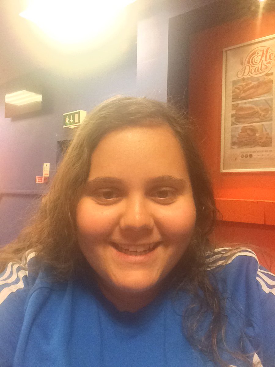 Nicole9758's tweet photo. When you find your best friend has taken a selfie of herself on my phone 😄 @shannon_ferrara #bestfriendproblems xx https://t.co/LV0JmE6lLt