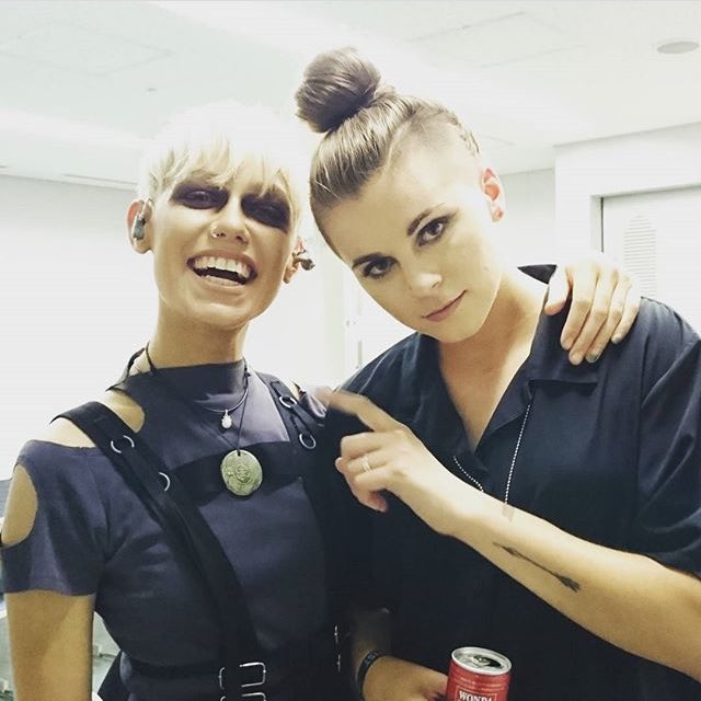 PVRISdaily's tweet photo. New photo of Lynn with @jenalive11 in Osaka, Japan. https://t.co/d4Lfa6vvPP