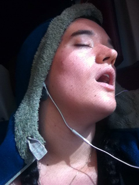 Qui est ce qui fait ça petite pause sieste tranquille? @EmilieMPhoto  😁