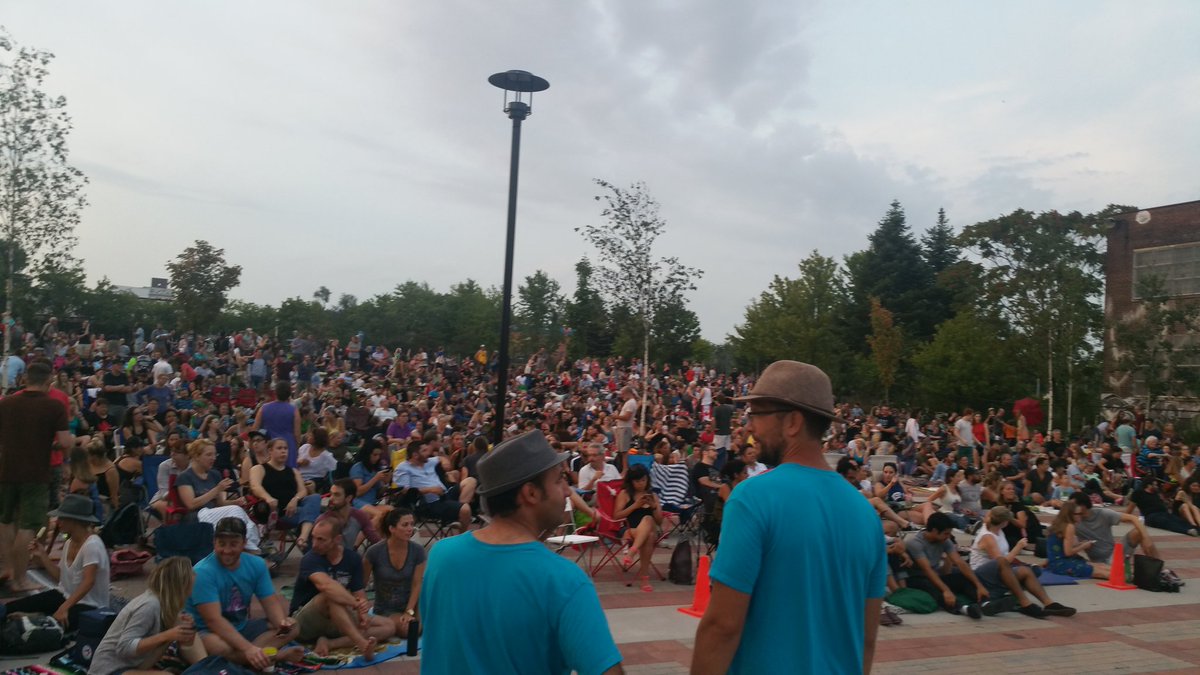 viraniarif's tweet photo. Bringing thanks last night to the friends of @SoraurenPark for gathering 1000+ in our community to share #TheHip https://t.co/r1YXMt7km6