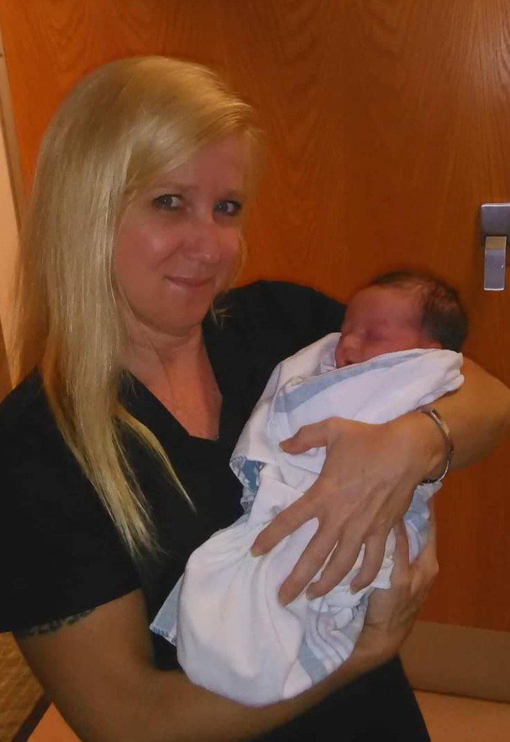 HollyBSharp2's tweet image. My newest grandson Gunner!!