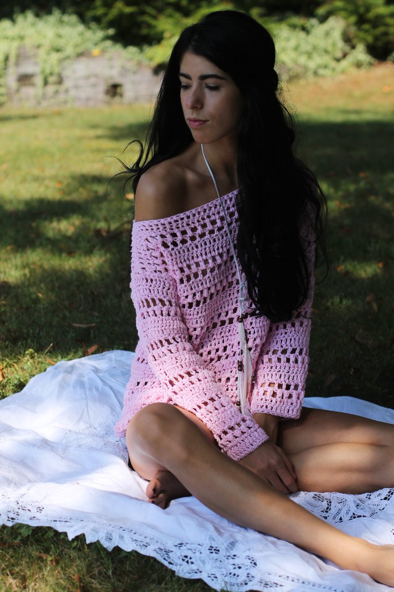 Elegantcrochets's tweet photo. Sweater, Crochet sweater, Womens sweater, Boho chic sweater, Piโฆ https://t.co/MYusXc5PGB #Bohoclothing #RetroSweater https://t.co/dnszKOXDTr