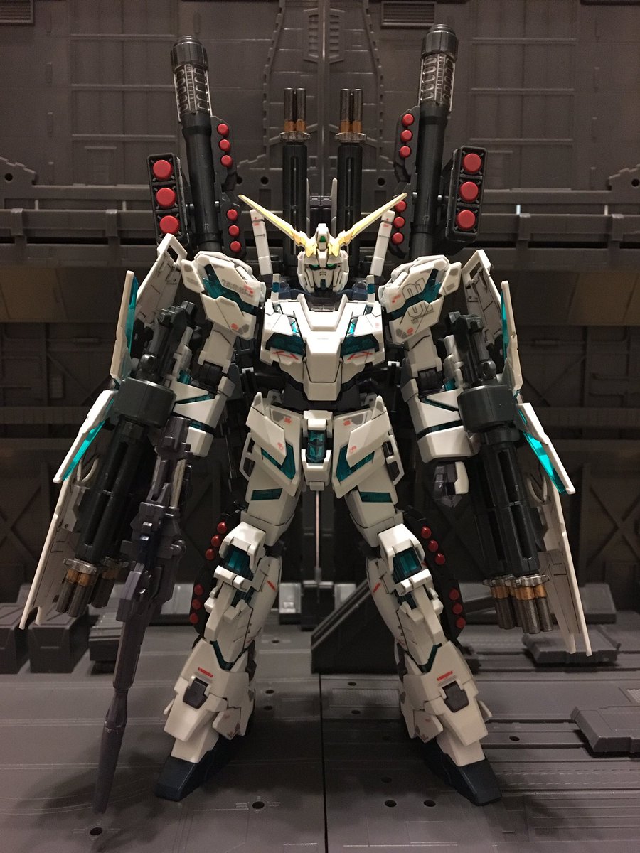 ট ইট র もっさん Hguc フルアーマーユニコーンガンダム覚醒バージョンです 2枚目の写真は ブラックライトを当てています レッド グリーンで並べると圧感ですね ユニコーンガンダム Hguc ガンダム ট ইট র もっさん Hguc フルアーマーユニコーンガンダム覚醒バージョンです 2枚目の写真は ブラックライトを当てています レッド グリーンで並べると圧感ですね ユニコーンガンダム Hguc ガンダム