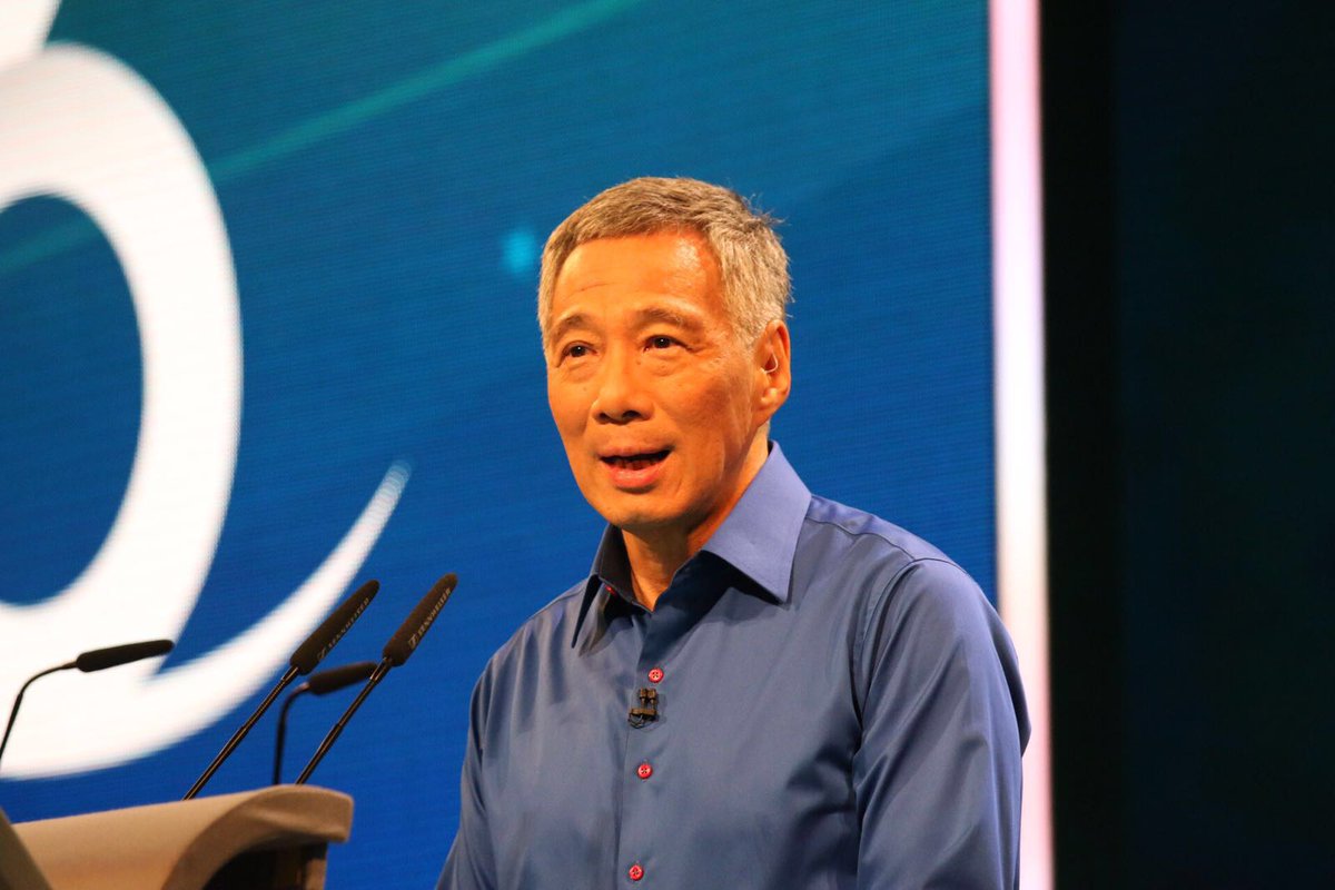 ChannelNewsAsia's tweet photo. #MUIS, #PERGAS to work together to make asatizah scheme mandatory: PM Lee #NDR2016 https://t.co/5YGhwM9dNL https://t.co/3eynEvn2ts