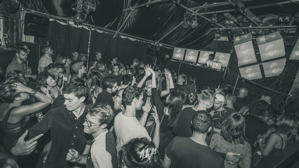 Thank you everybody for an amazing night!
Full album coming soon