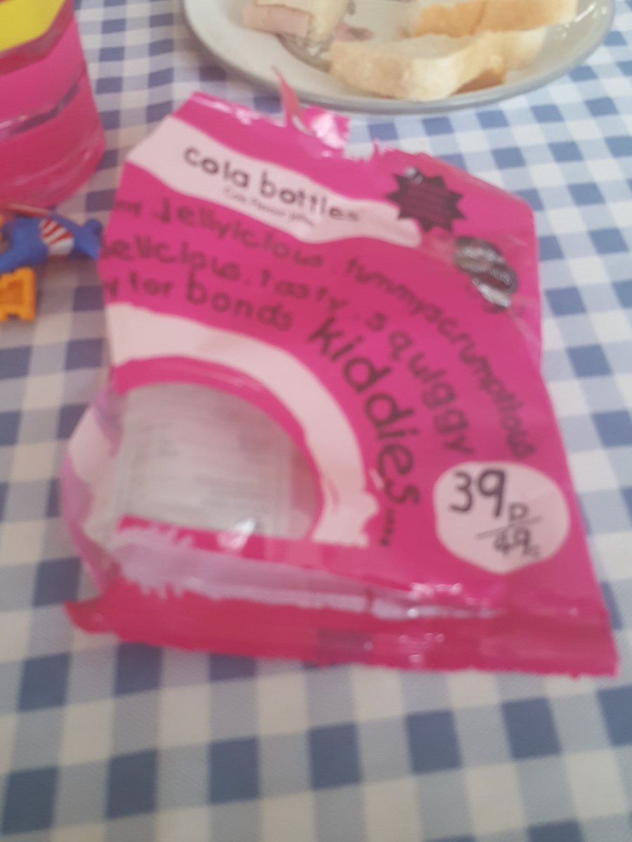 Debra Harris tweet media