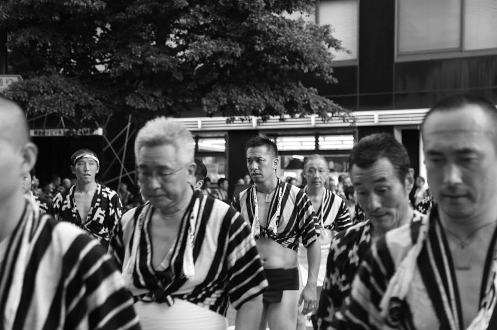 siro_cam's tweet photo. 戦いのあと…
#博多祇園山笠 #summer #cameraman #SiROPhoto #photographer #2016album #photo #canon #6D … https://t.co/IZD2dnHZeV https://t.co/2XwfbcHHOw