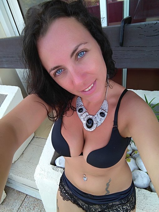 💞💋 Bon dimanche mes ch&eacute;ris ! 💋💞 Le Cap d'Agde me manque d&eacute;j&agrave; !!! #capdagde https://t.co/DUXEd9Oj4N<a href="/tag/capdagde"class="tags"><span>#capdagde</span></a>