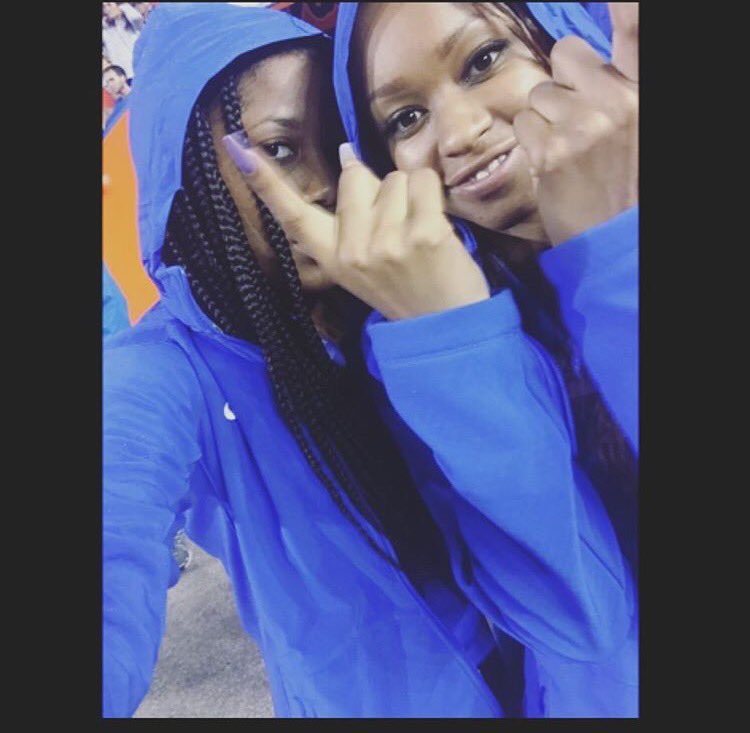 only_1dlo's tweet photo. Happy Birthday to my Too Live Ebsss 💕💚 forever my #bestieLS #gatorboo love you so much #22muchsauce 🎂🎉🎈 @ebbbunnyy https://t.co/XTe92UxP30