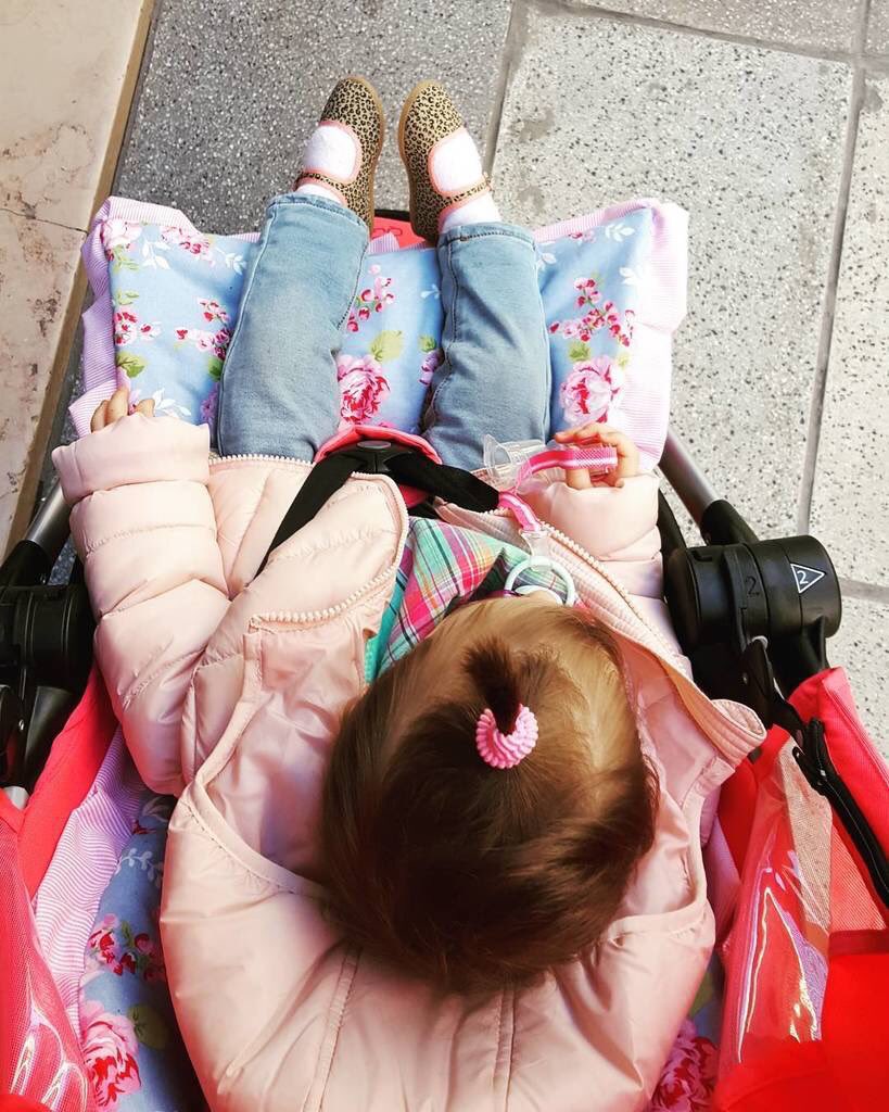 Dora___BA's tweet photo. Tarde con ella 💞 https://t.co/n4axvJzPKb