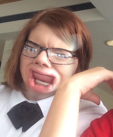 thingsrileydoes's tweet image. When it's only 3 days until school starts