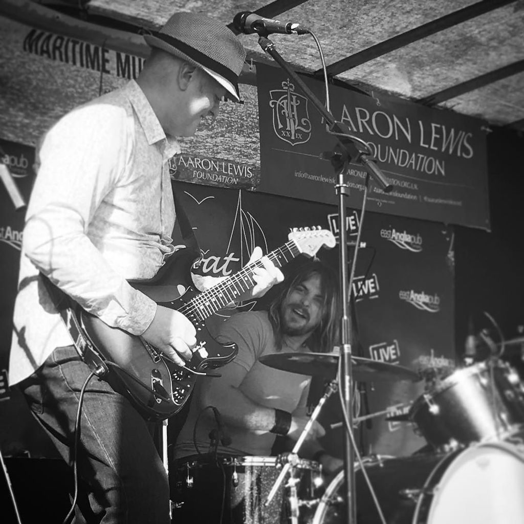 ThePeterboat's tweet photo. #DarrenJones &amp; #RonnieJones performing onstage at the #peterboatfestival in aid of #aaronl… https://t.co/ZC5zItiRtR https://t.co/YRpyNdEQ59