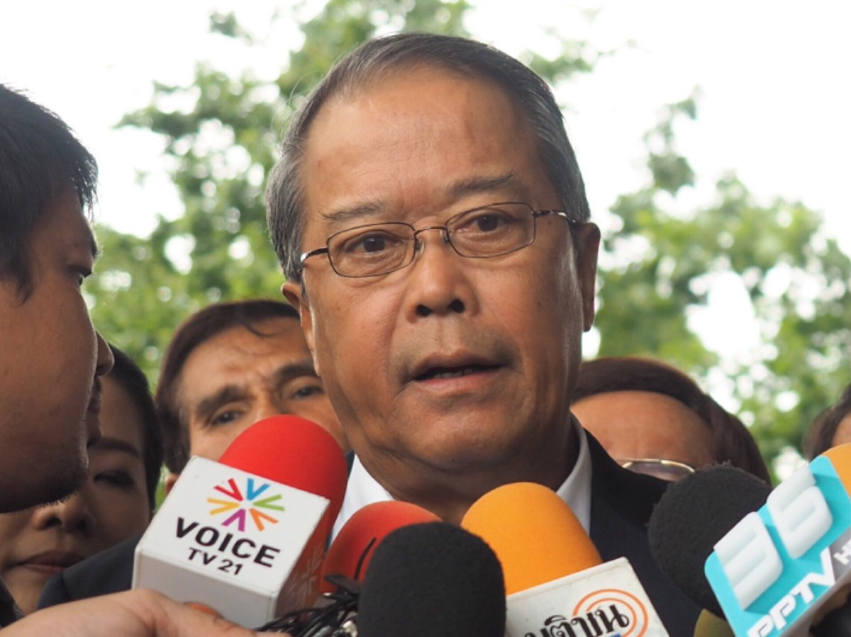 PoliticaStyle's tweet image. #TV24 "คสช. ควรปลดล็อกคำสั่งต่างๆที่จะเป็นการปิดกั้นการแสดงความคิดเห็นของประชาชน" - ชูศักดิ์ ศิรินิล