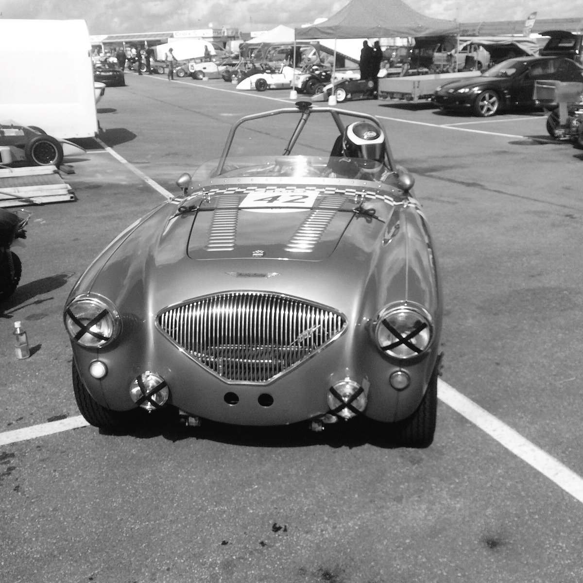 Some laps before #spasixhours2016 @Royal_Wine <a href="/AustinHealeys/">Austin Healey</a> <a href="/Antiqauto/">Antiq-Auto</a>