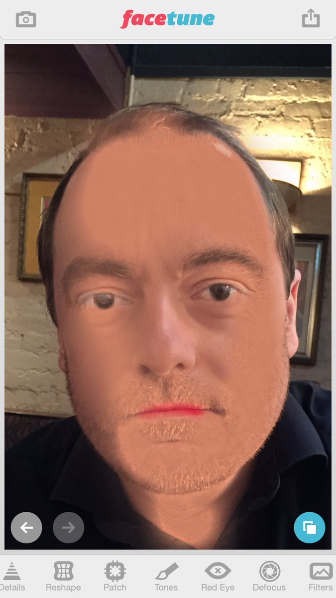 Daz2728's tweet photo. @TheRealRobbo #facetuned https://t.co/pjKMVEpUPD