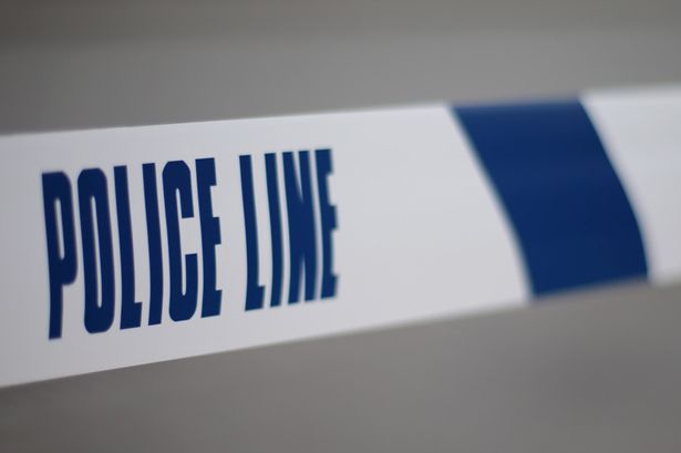 DailyMirror's tweet photo. Borough High Street in London closed due to 'suspicious package' https://t.co/RHlYYXBQEm https://t.co/CXnZGUOkh2