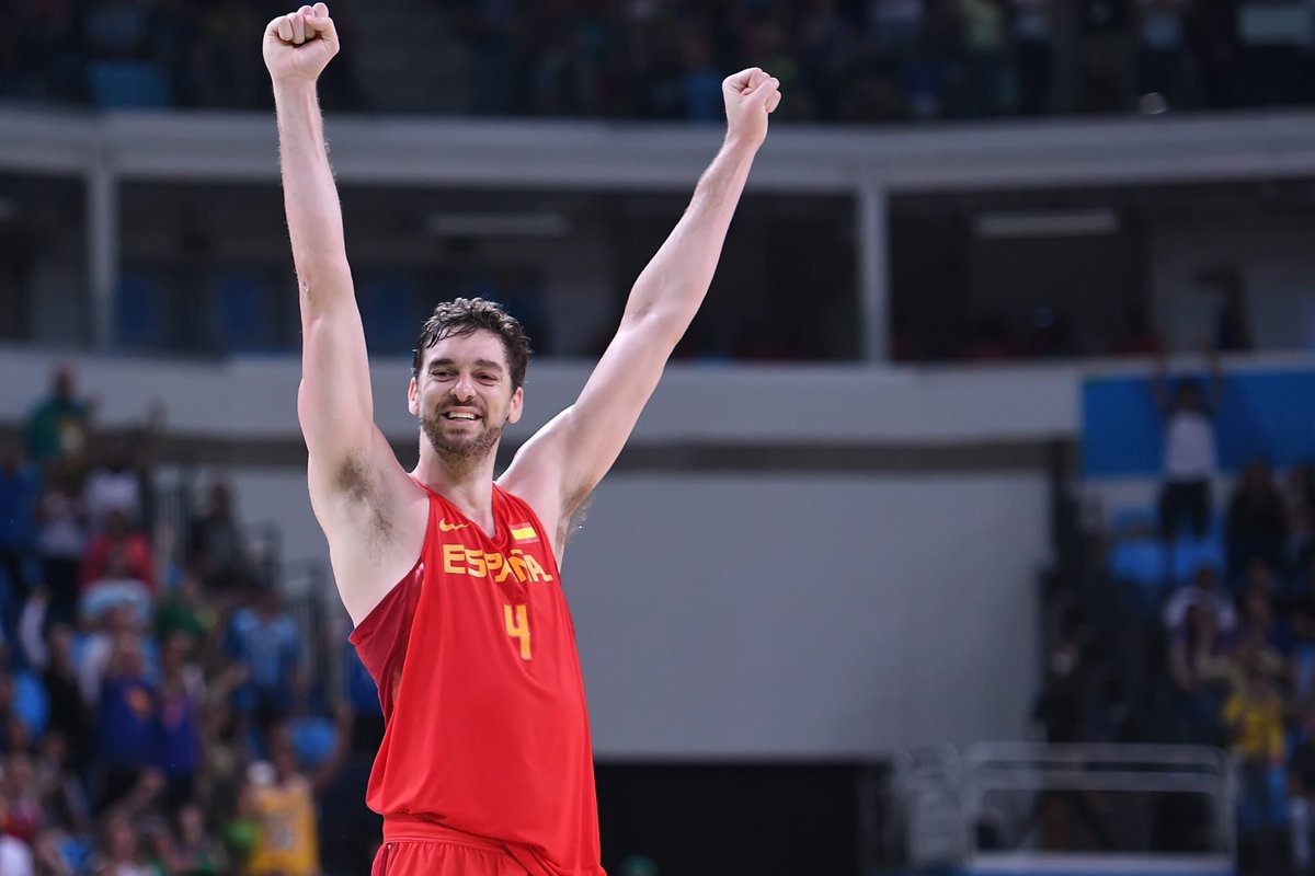 FIBA en español tweet media
