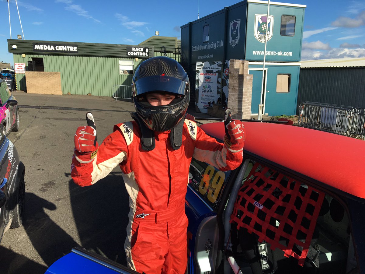 DuncV's tweet photo. . @ShaneStoney89 wins with a very classy overtake in the @SMRC4 Mini Final @krcircuit . Well in Wee man https://t.co/8ItkzYV9A4