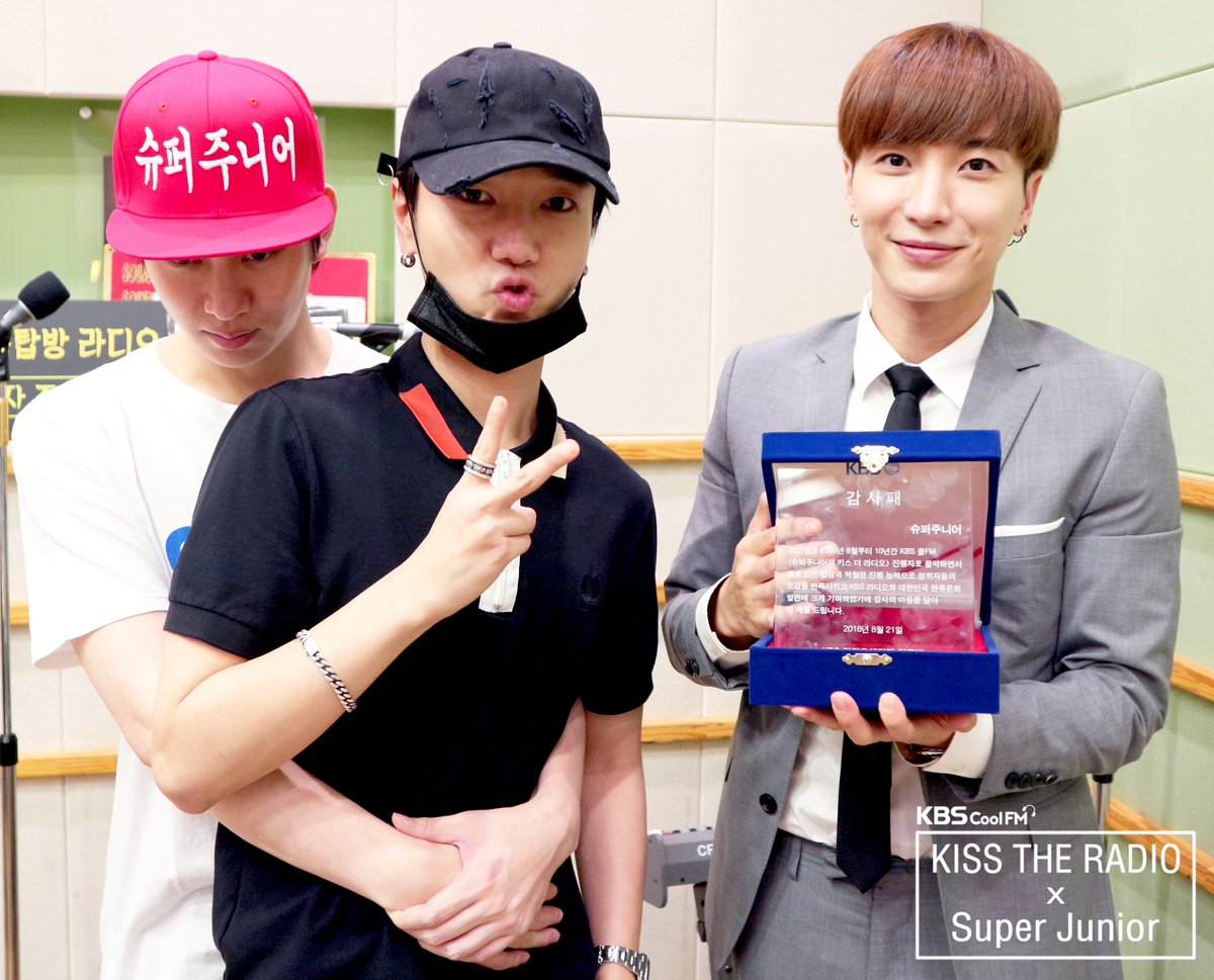KBSKISSTHERADIO tweet picture