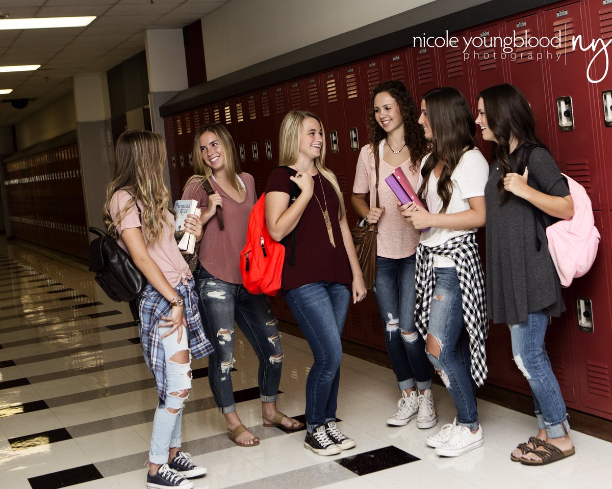 nicoleyphoto's tweet photo. Ready or not , it's time...school's in session. Start it off right! Make it a great year! #MHS #seniors #classof2017 https://t.co/S8CerIQEXl