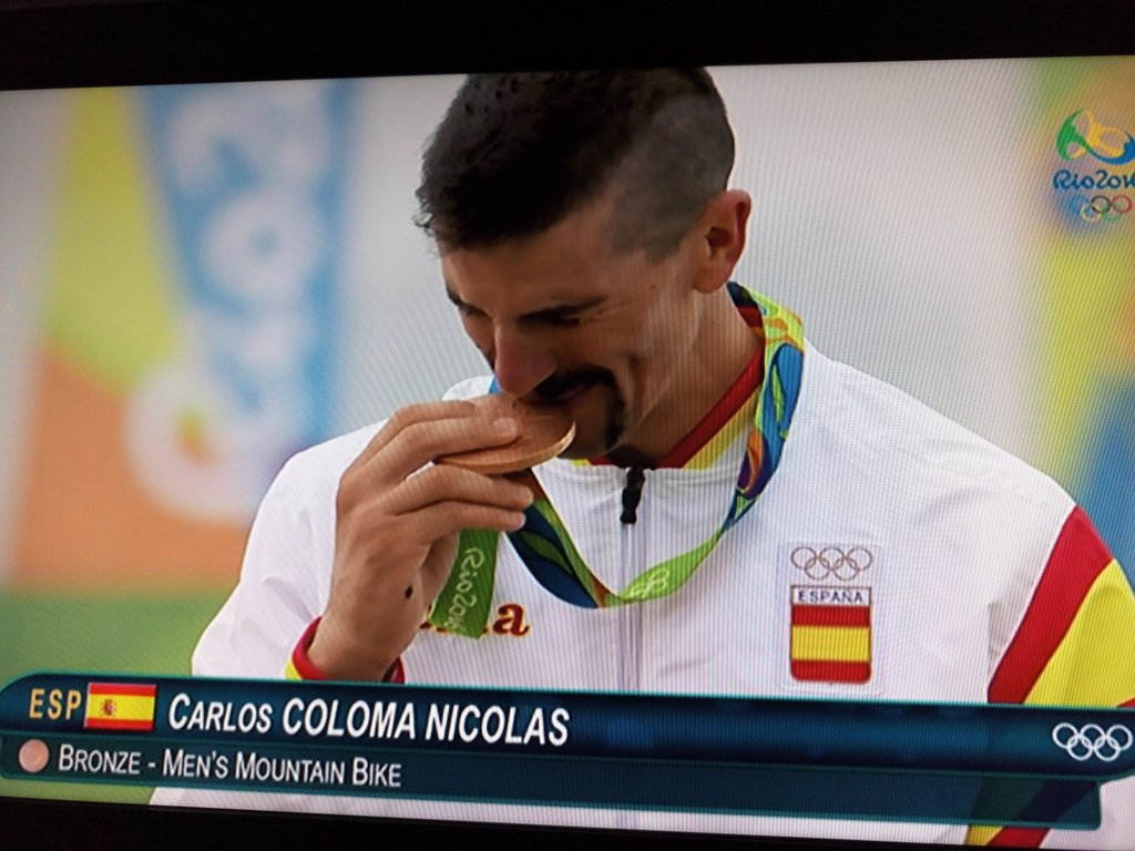 Enhorabuena campeón!!! Un ejemplo para todos. <a href="/colomacarlos/">carlos coloma</a> <a href="/ColomaBikeClub/">ColomaBikeClub</a> @mmr_frt <a href="/mmrproteam/">Pro Team</a> @MMRBikes