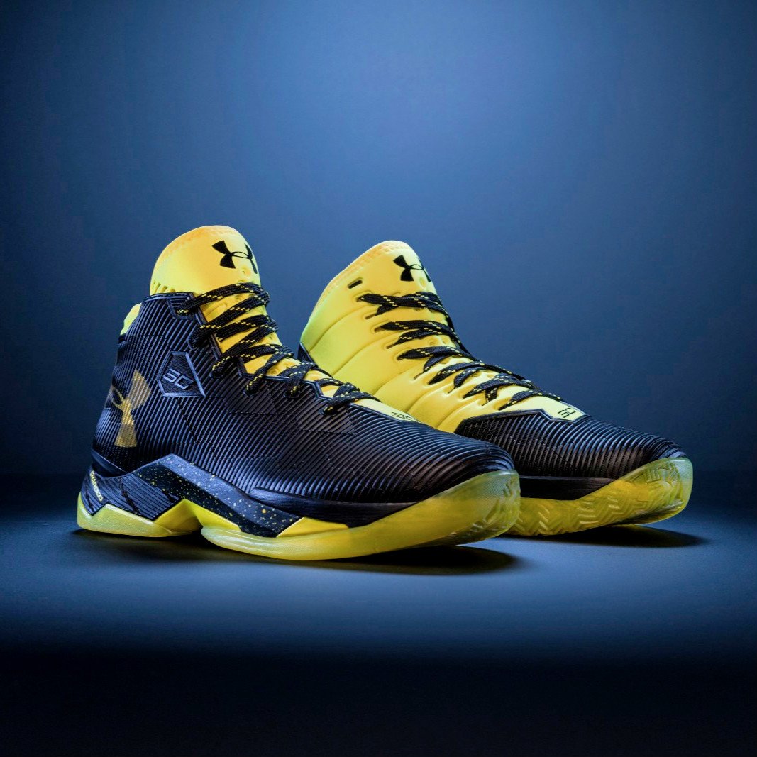 TrainerAddicts's tweet photo. Curry 2.5, designed for Curry’s playoff run, great shoe from Under Armour
#trainers #underarmour #basketball https://t.co/v3JcnHUlrg