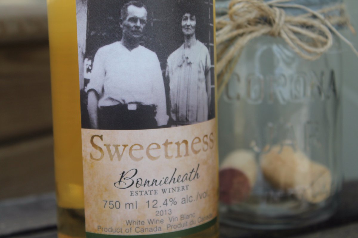 Did you know? This label is a photo from the 1800s of original estate owners Colonel William Heath and his wife.