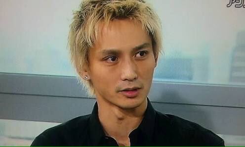 Twitter 上的 もんろー 金髪の安藤さんが好きすぎるんじゃ 個人的に世界一金髪が似合う人だと思うんだ 安藤政信 金髪 世界一 T Co Qxykxnlsq6 Twitter