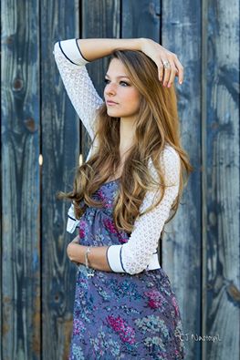 TXSTMergeDance's tweet photo. Say hi to Sarah! Read all about this gorgeous Merge dancer on https://t.co/4vsRYpNmMT! #TXST #dance #Merge https://t.co/XqzKHl4zXI