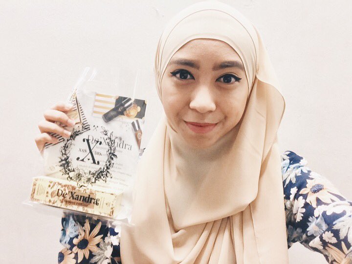 MeaRazaly's tweet photo. Dexandra perfume ๐ธ
RM65 sebotol
2 botol - RM120
*tak termasuk pos
WA 0172237602
#RTNiaga @RTNiaga #tkiklan #twiklan https://t.co/eh3RVNyMAr