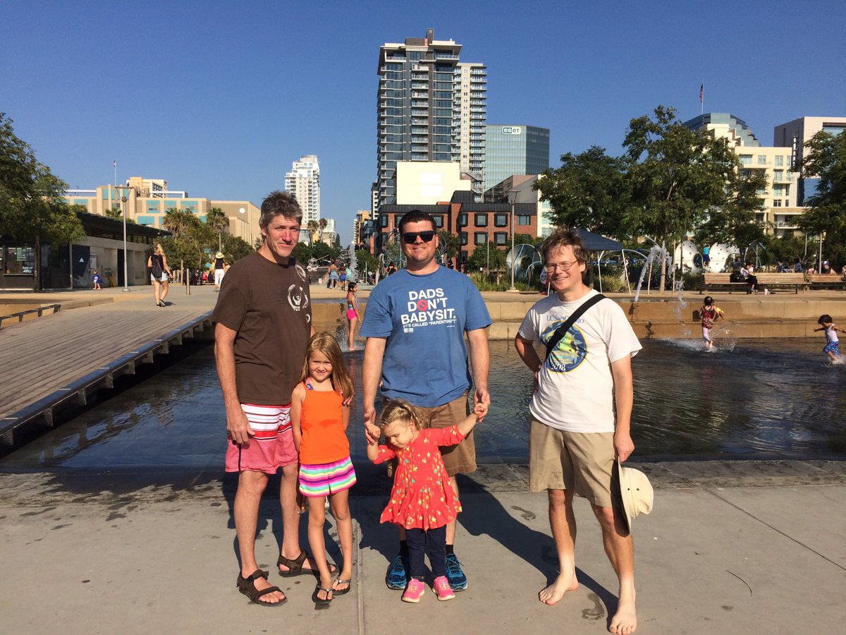 sddadsgroup's tweet photo. @sddadsgroup is off and running! All good things start small. Hope to see you next month @sandiegozoo https://t.co/ZW0orHvVzV