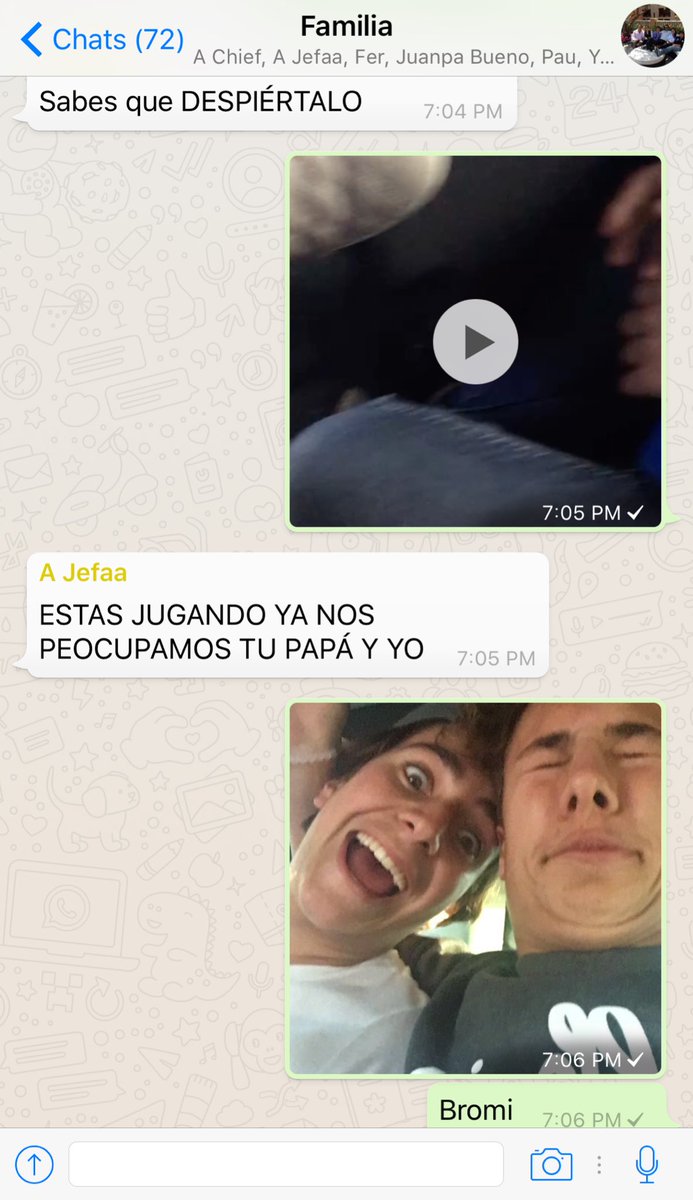 andymtzurita's tweet photo. Bromeando a mis padres 😂, después de esto nos marcaron para hablar seriamente 😳🙄 https://t.co/vslsCQWb8x