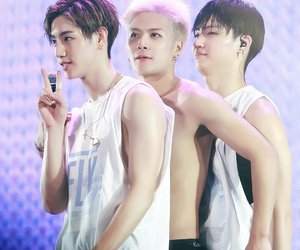 dkpopkdramad's tweet photo. #QueremosKpopNoTvz 
num espero a hora de ver esse trio https://t.co/R6mECe2drf