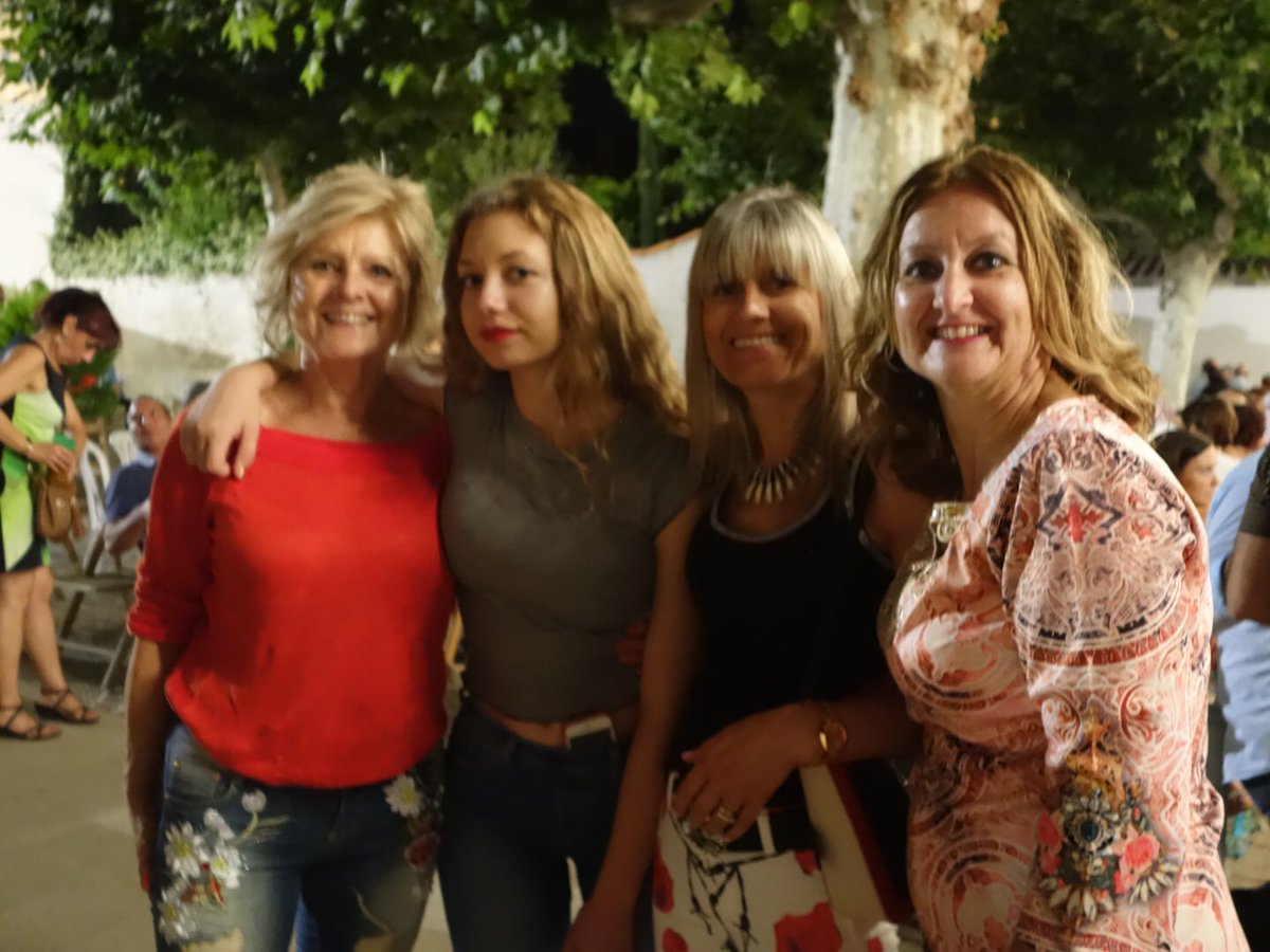 EnricNerinAlins's tweet photo. + Catxibanda @ Correbars #FMjuneda2016 https://t.co/CcuNGPb7tS