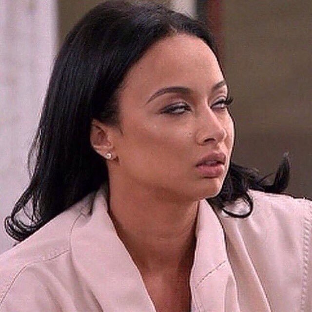 crazylifefacts_'s tweet photo. You ever regret giving someone ur number? And whenever they text you it's just like https://t.co/KDsLwpCyue