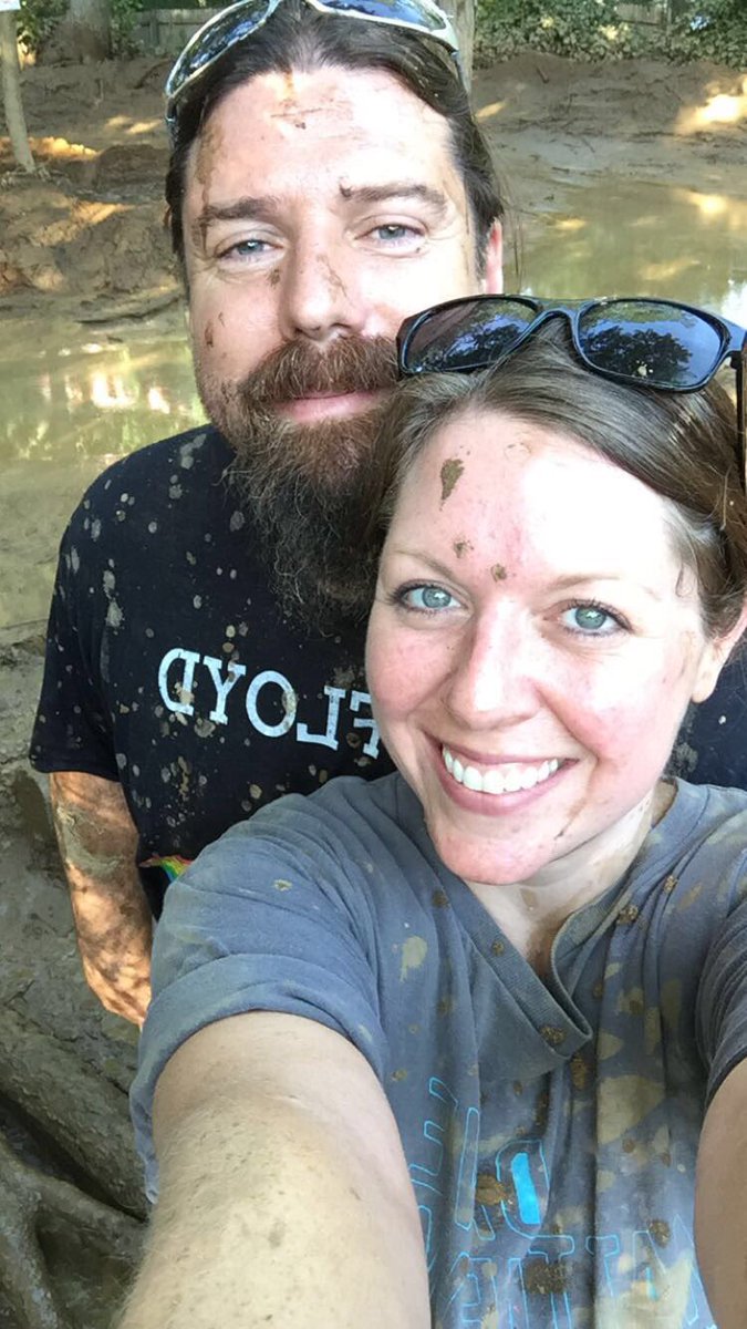 MissBeckala's tweet photo. Mud is fun! ๐โค๏ธ #mudfest2016 #ohheyyyy https://t.co/9hgYklF6n5