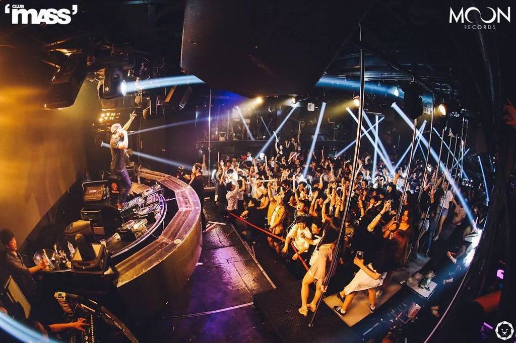 @komesofficial in Korea! ift.tt/2bBsxrl