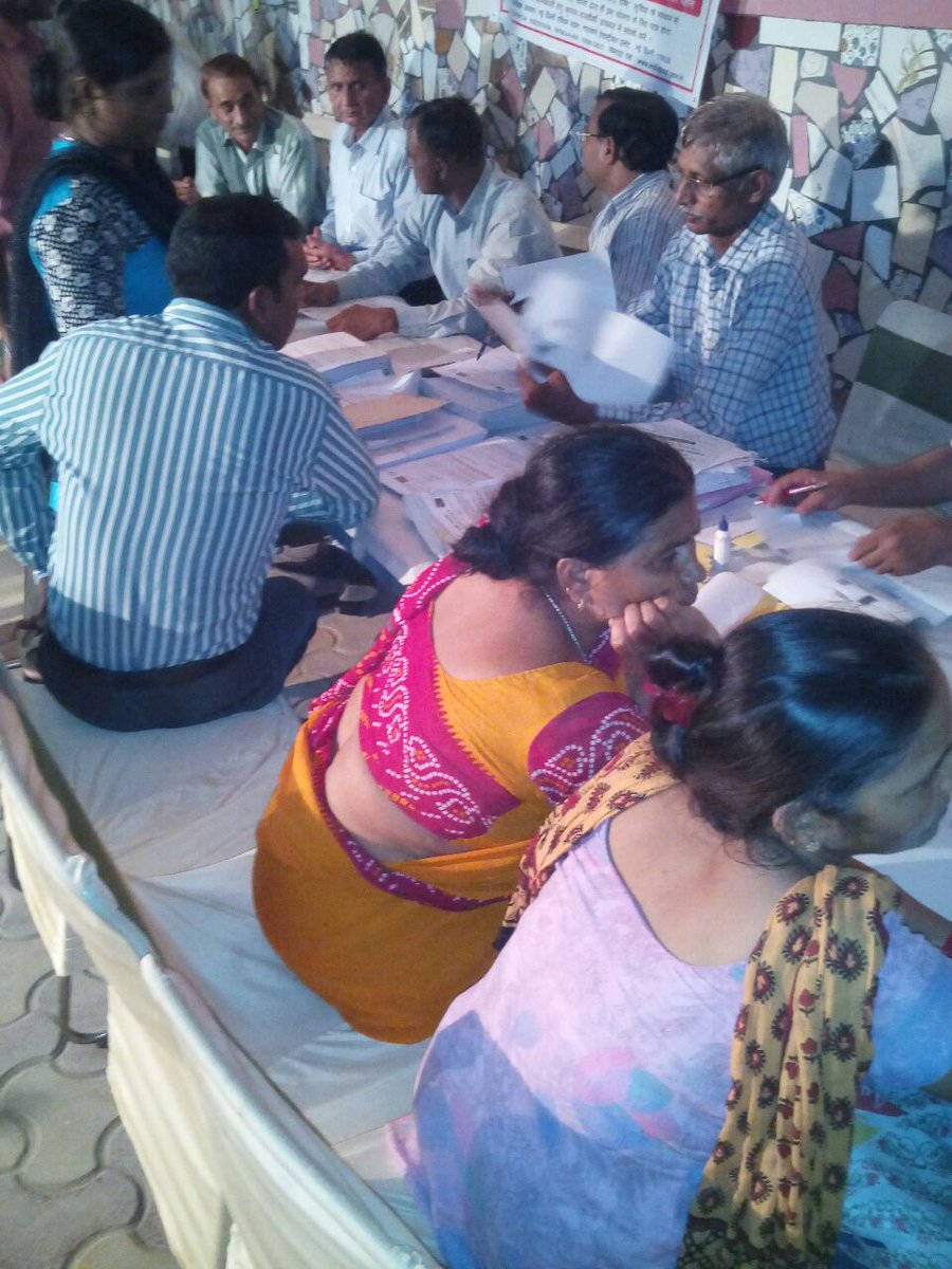 GroundWorkTeam's tweet photo. India Post के कर्मचारियों को भी धन्यवाद जो करीबन 8 बजे रात तक बैठ कर हमारे कार्यक्रम को सफल बनाया.. https://t.co/c6JfGNEbaO