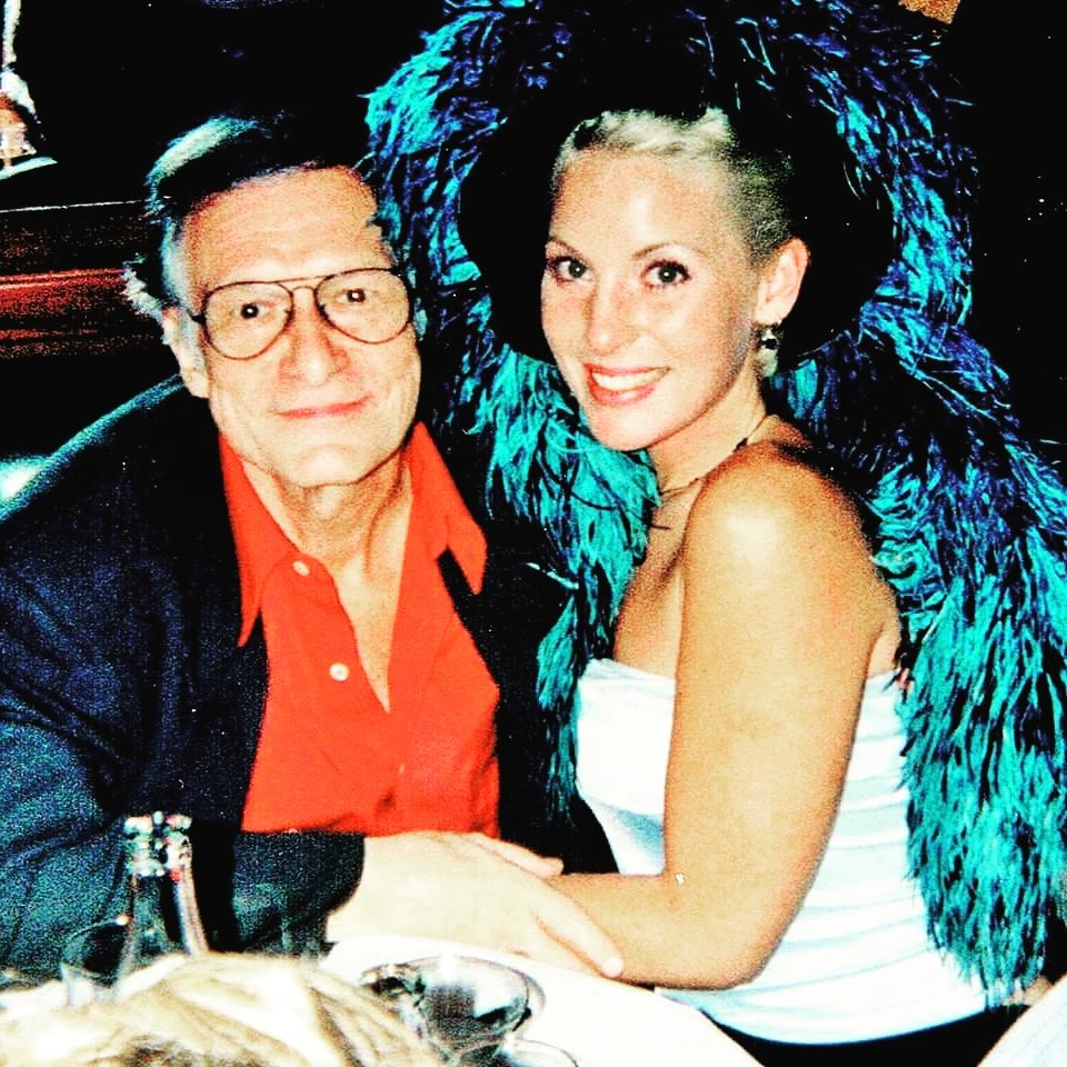 squeezethelime's tweet photo. Hef &amp; I  in 1999 sharing dessert.  #howiroll #hughhefner #playboy https://t.co/3RXnIHPzJL