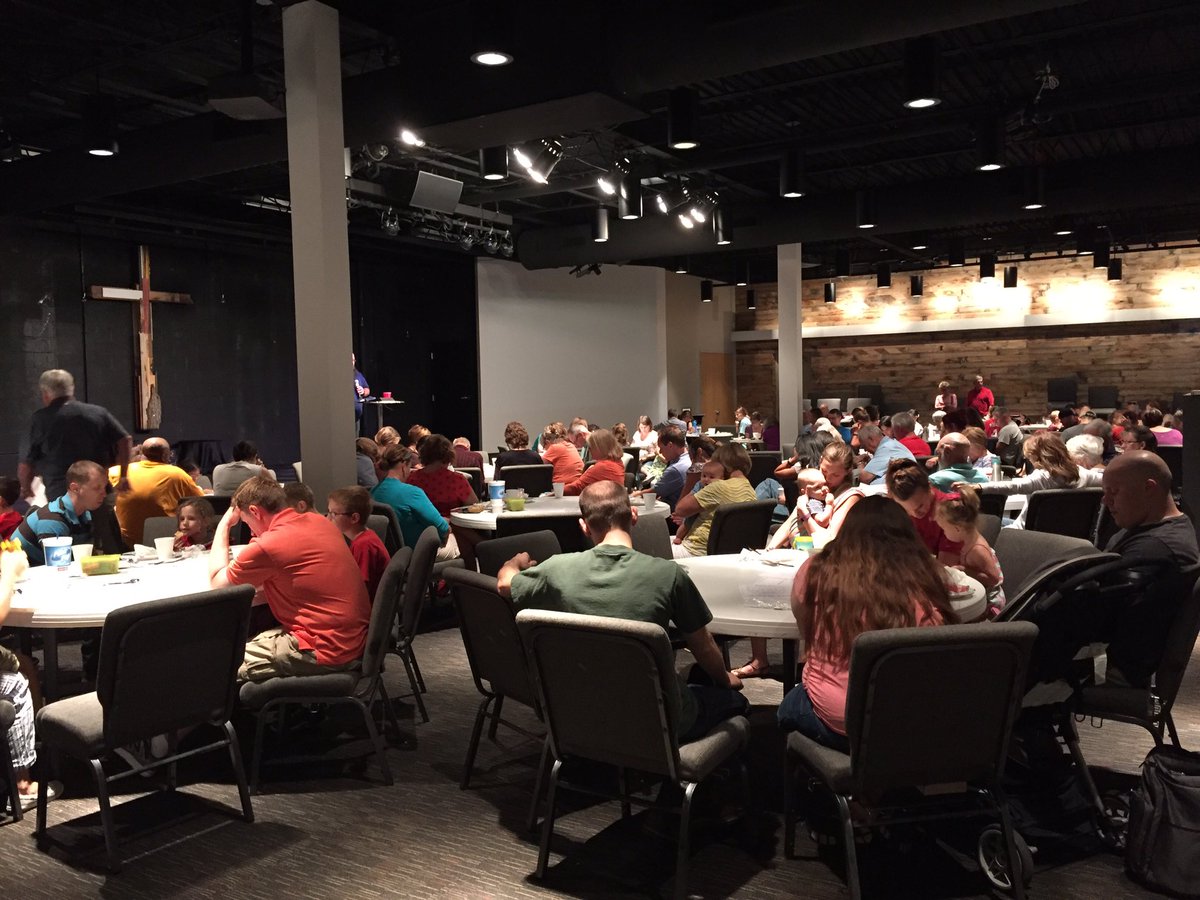 1964ryanjohn's tweet image. @TheSummitSTL Covenant Member Meeting. Beautiful and powerful sight and night!